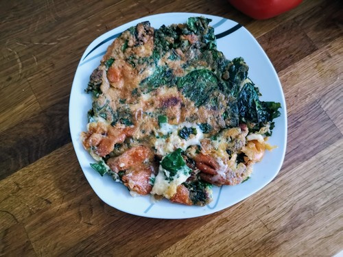 Serowy omlet